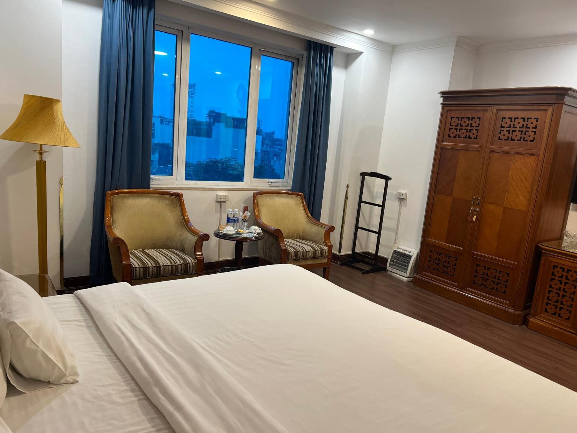 A25 Hotel - 19 Phan Dinh Phung Hanoi Exteriör bild